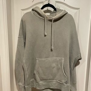 Aritzia Boyfriend Sweater - Size 3 (L/XL) - Sage Green